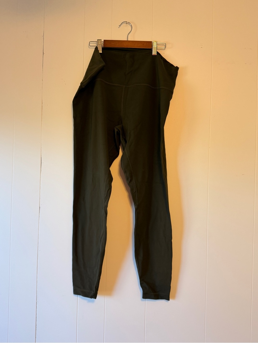 Lululemon High Rise Leggings Size 18 Dark Olive Green Full Length